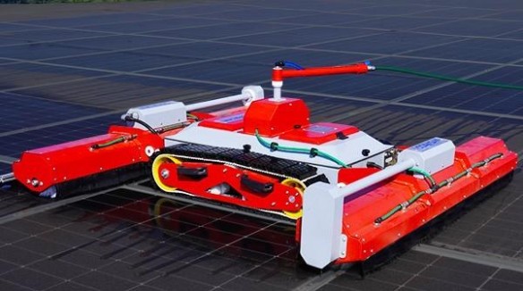 Güneş Paneli Temizleme Robotları: Verimliliği Artırmanın Akıllı Yolu